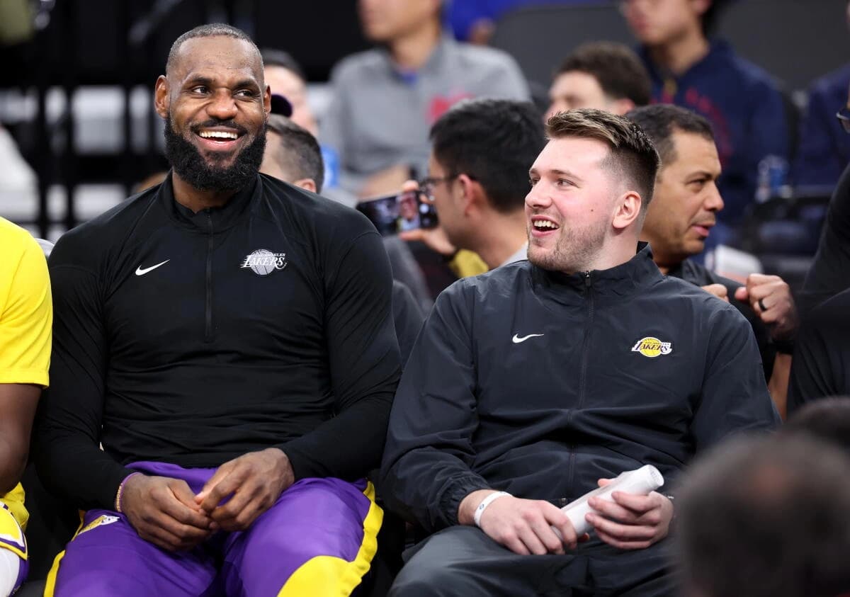 LeBron James y Luka Doncic